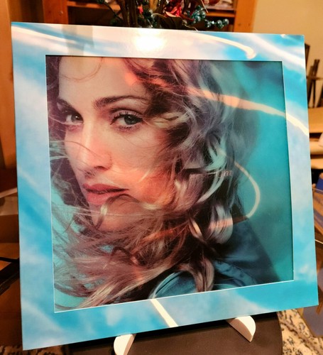 Madonna ray light - of,